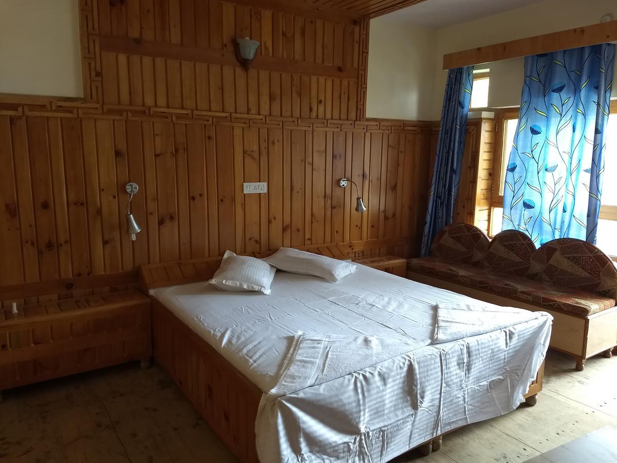 Reo Purguil Hotel Nako Екстериор снимка